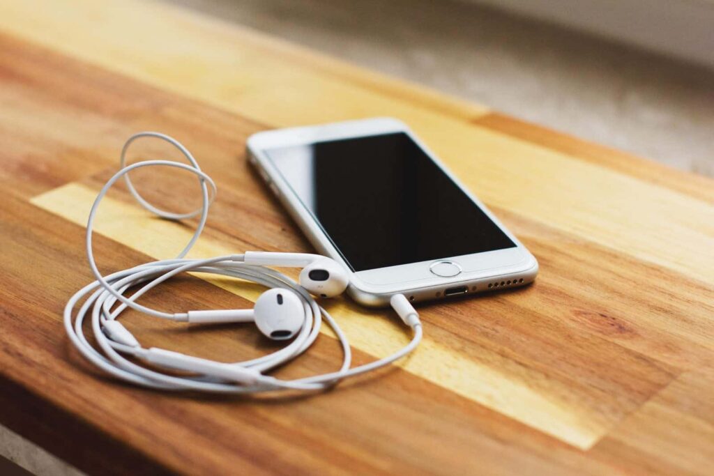 podcasts for addiction recovery 1 e1572029641689