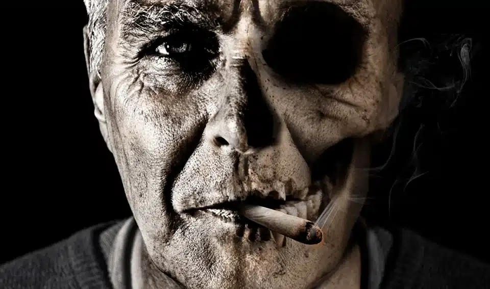 Skull Face smoking