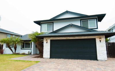 Cari House Facility: Exterior view of our LP facility featuring a modern design, garage, and well-maintained grounds.